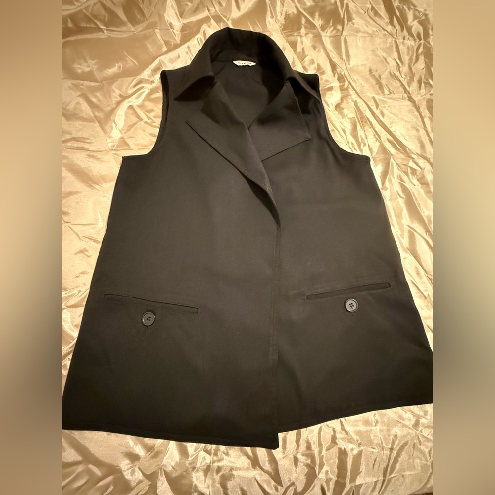 Max Studio Black Sleeveless Tailored Vest